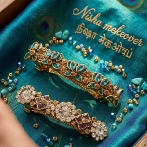 Gold-toned metal hair clips (barrettes)